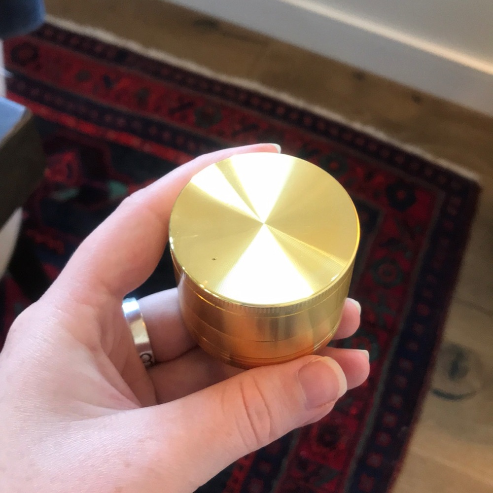 5 Piece Palm Leaf Herb Grinder 🪴 - Picture 4 of 5